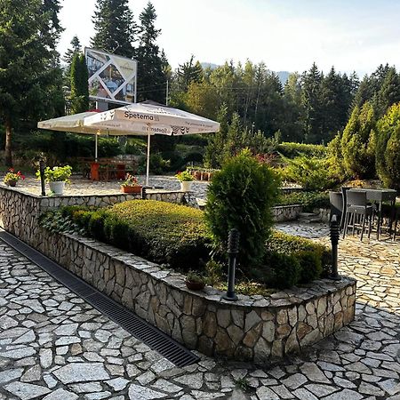 Borovets Holiday Apartments - Different Locations In Боровец Екстер'єр фото