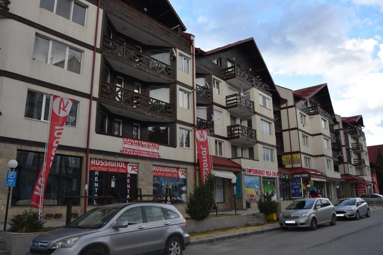 Borovets Holiday Apartments - Different Locations In Боровец Екстер'єр фото