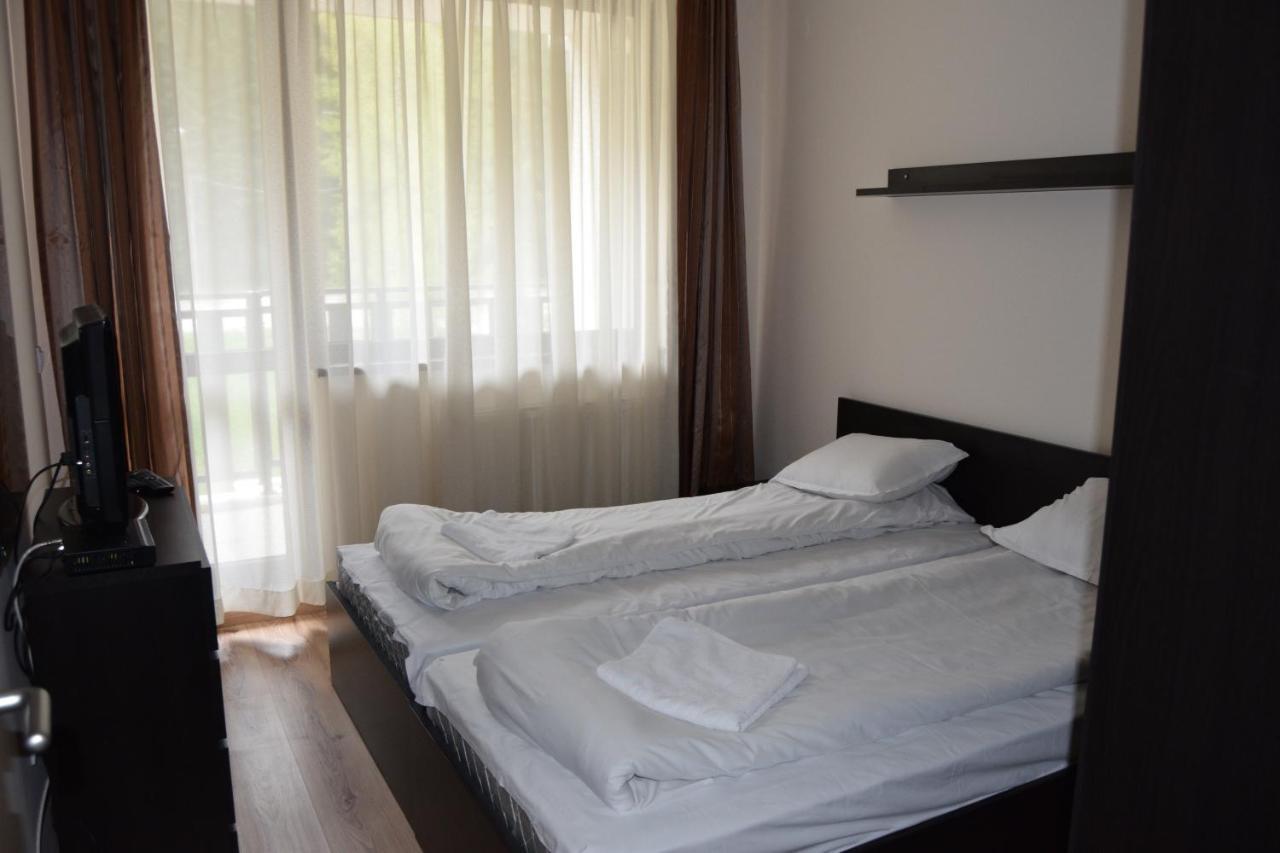 Borovets Holiday Apartments - Different Locations In Боровец Екстер'єр фото